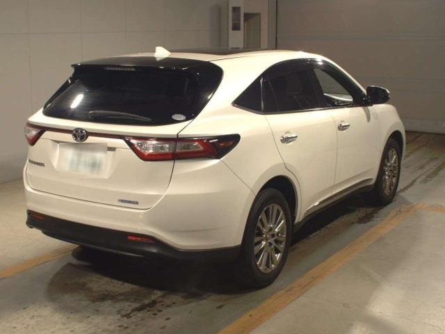 TOYOTA HARRIER 2018