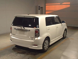 TOYOTA COROLLA RUMION 2010