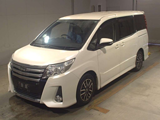 TOYOTA NOAH 2015