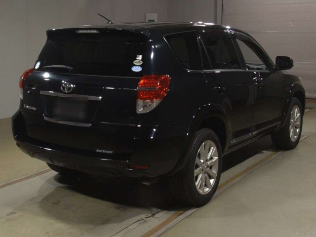 TOYOTA VANGUARD 2010