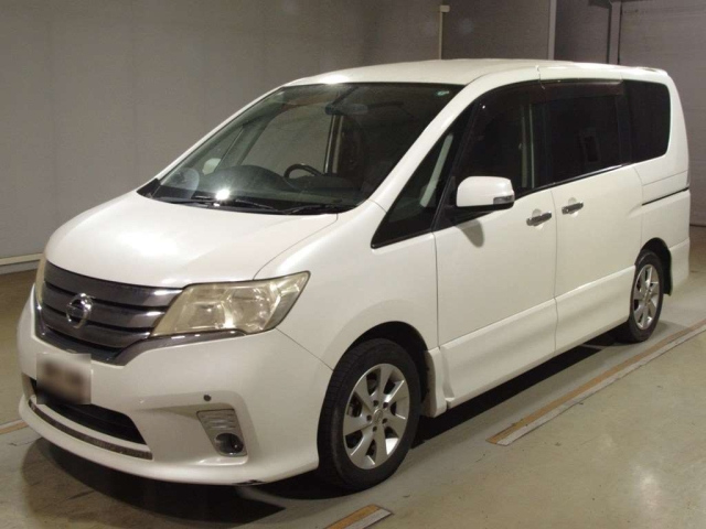 NISSAN SERENA 2011