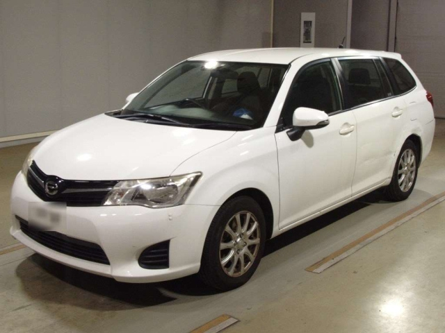 TOYOTA COROLLA FIELDER 2013