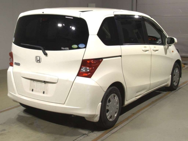 HONDA FREED 2008