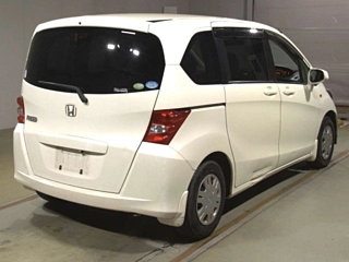 HONDA FREED 2008