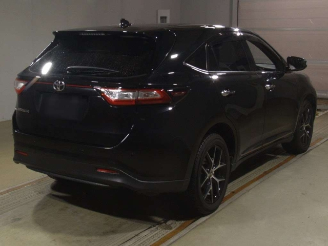 TOYOTA HARRIER 2020