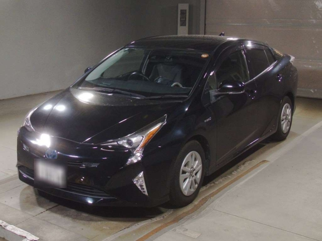 TOYOTA PRIUS 2016