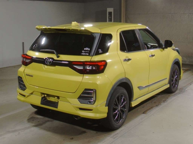 TOYOTA RAIZE 2019