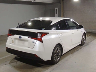 TOYOTA PRIUS 2020