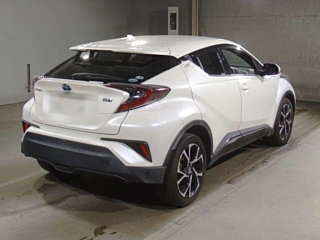 TOYOTA C-HR 2017