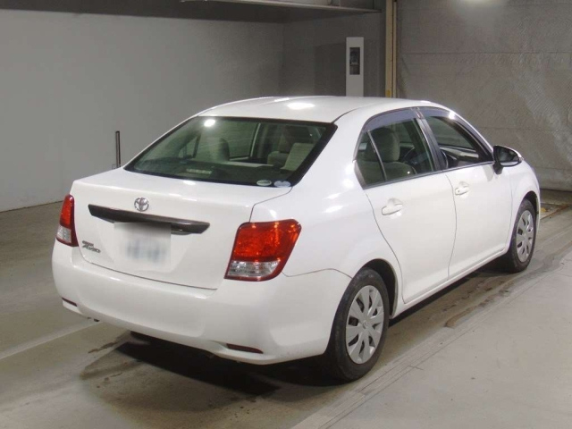 TOYOTA COROLLA AXIO 2013