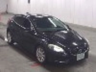 Заказать VOLVO V40