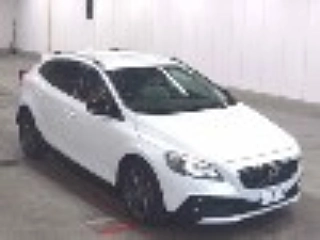 Заказать VOLVO V40