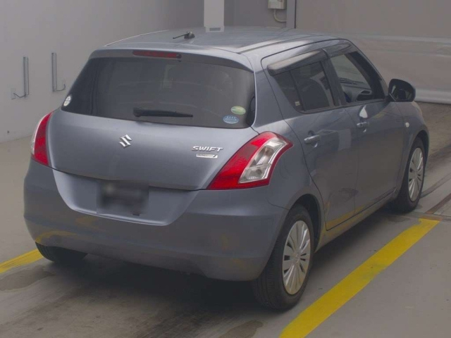 SUZUKI SWIFT 2013