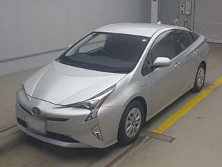 TOYOTA PRIUS 2017
