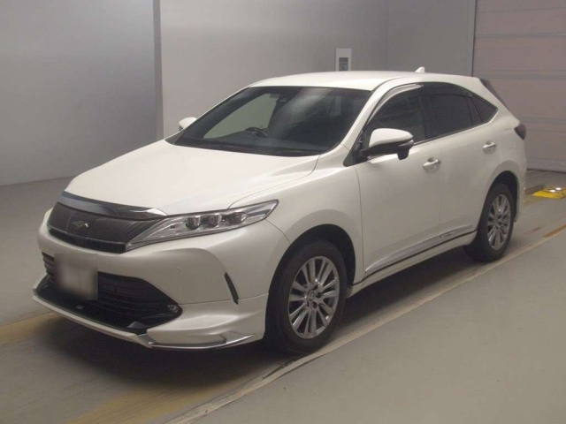 TOYOTA HARRIER 2020