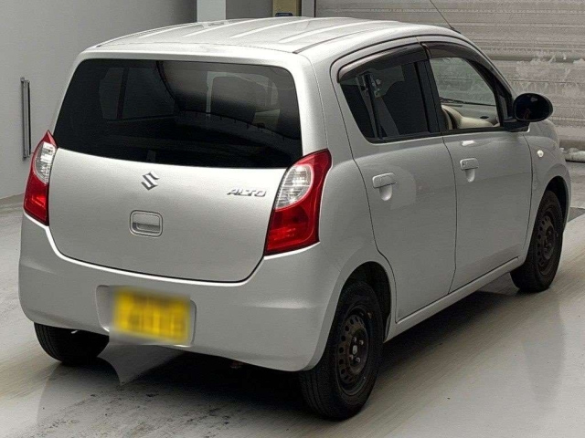 SUZUKI ALTO 2013