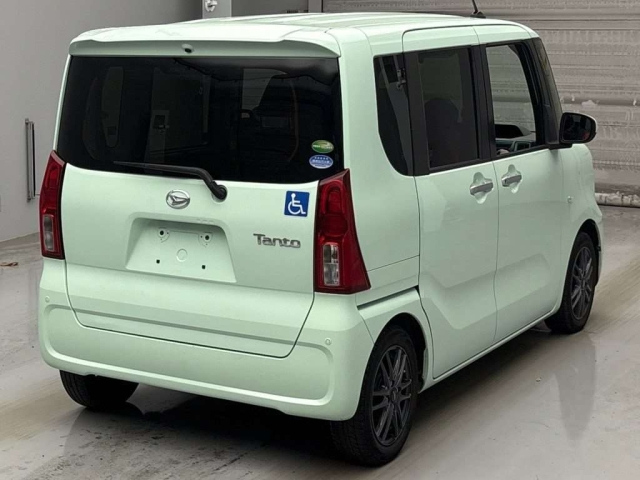 DAIHATSU TANTO 2020