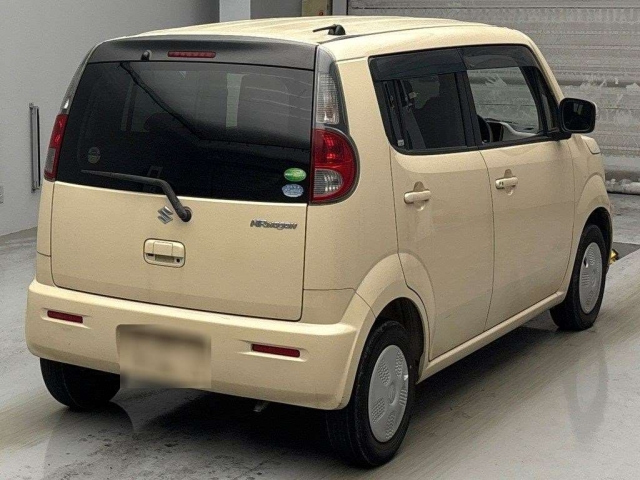 SUZUKI MRWAGON 2013