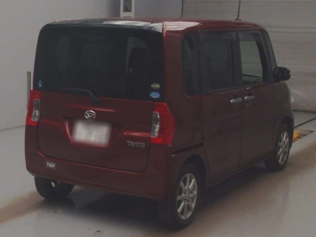 DAIHATSU TANTO 2016