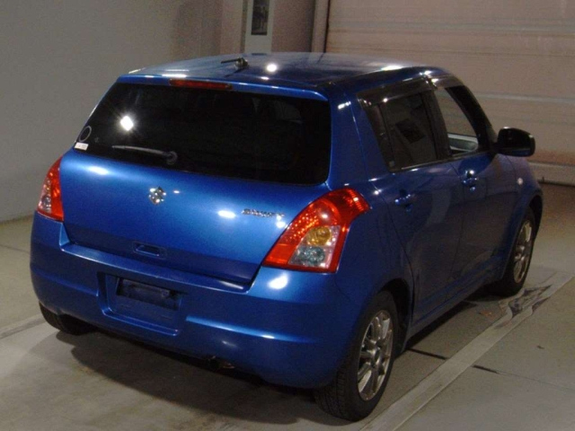 SUZUKI SWIFT 2009
