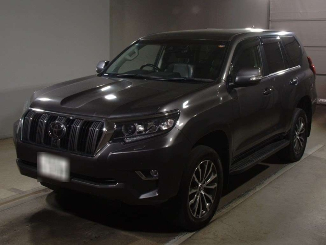 TOYOTA LAND CRUISER PRADO 2020