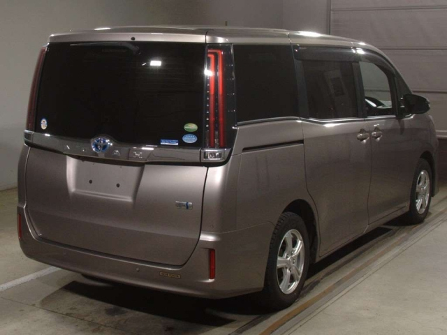 TOYOTA NOAH 2020