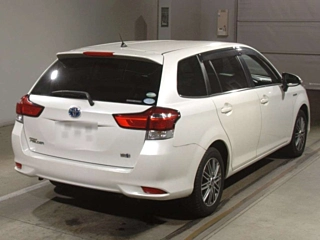 TOYOTA COROLLA FIELDER 2018