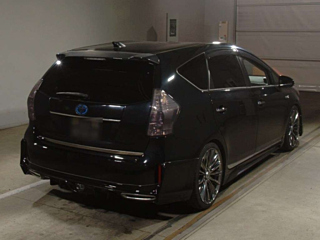TOYOTA PRIUS ALPHA 2014