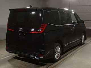 TOYOTA NOAH 2024