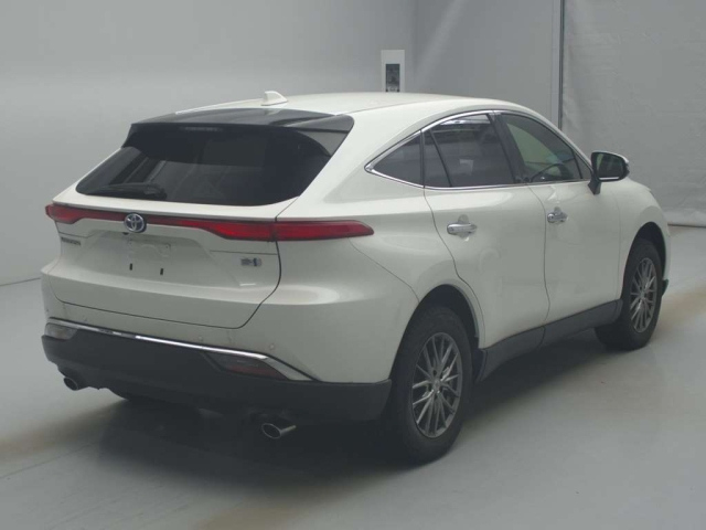 TOYOTA HARRIER 2022
