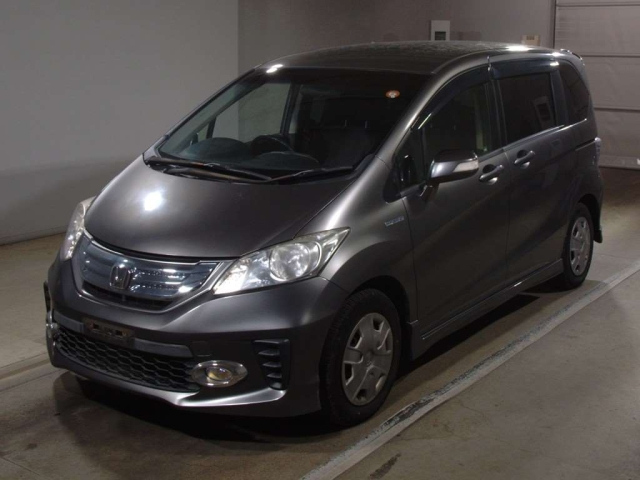HONDA FREED 2012