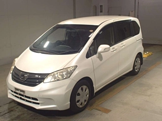 HONDA FREED 2013