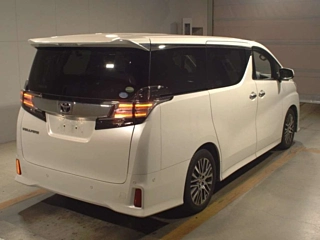 TOYOTA VELLFIRE 2015