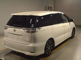 TOYOTA ESTIMA 2012
