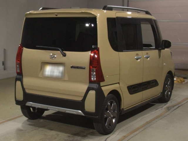 DAIHATSU TANTO 2023