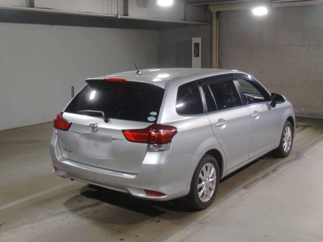 TOYOTA COROLLA FIELDER 2016