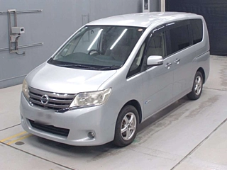 NISSAN SERENA 2013