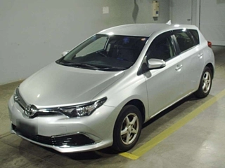 TOYOTA AURIS 2017