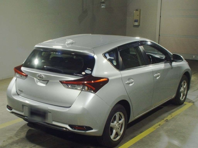 TOYOTA AURIS 2017
