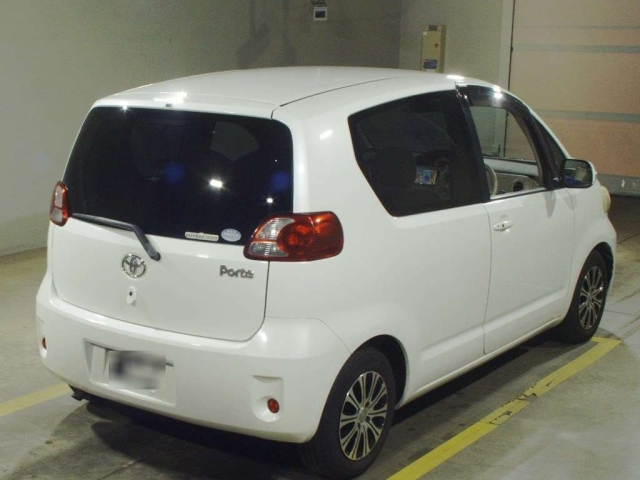 TOYOTA PORTE 2008