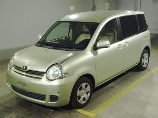 TOYOTA SIENTA 2009