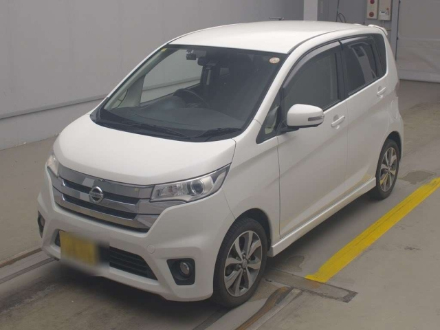 NISSAN DAYZ 2015