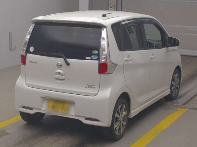 NISSAN DAYZ 2015