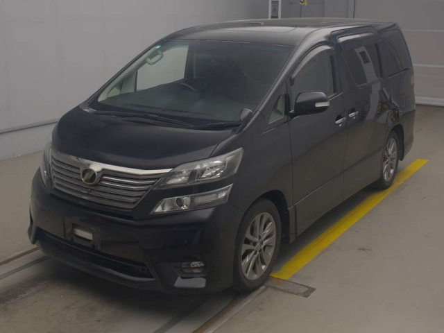 TOYOTA VELLFIRE 2010