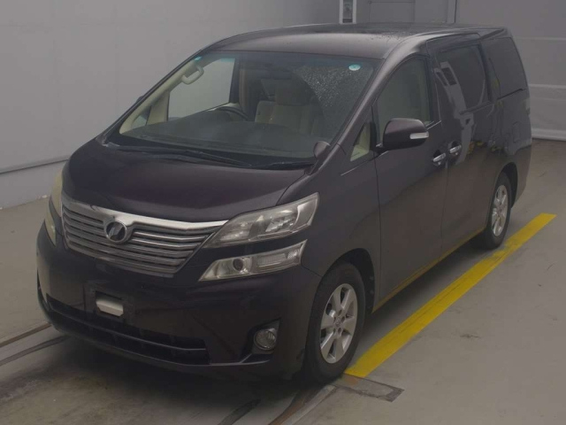 TOYOTA VELLFIRE 2010