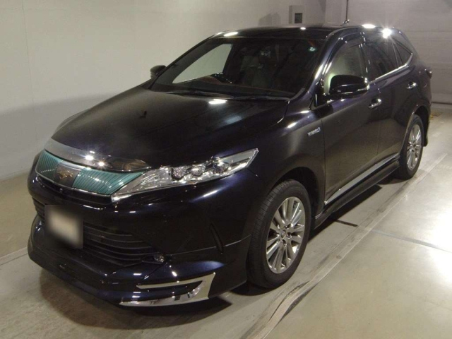 TOYOTA HARRIER 2018