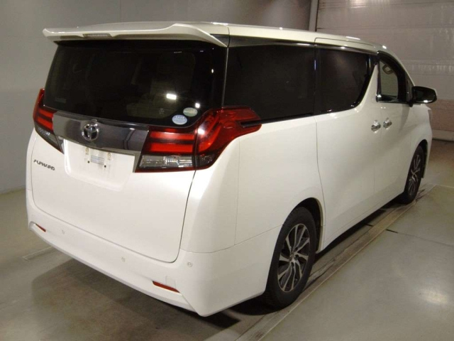 TOYOTA ALPHARD 2016