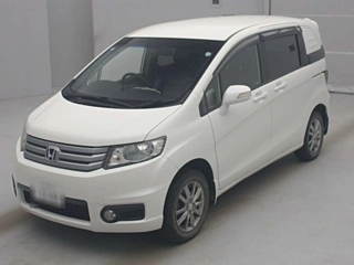 HONDA FREED 2013