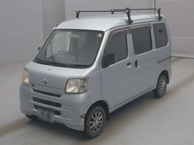 TOYOTA PIXIS VAN 2013