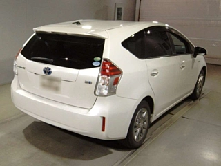 TOYOTA PRIUS ALPHA 2019